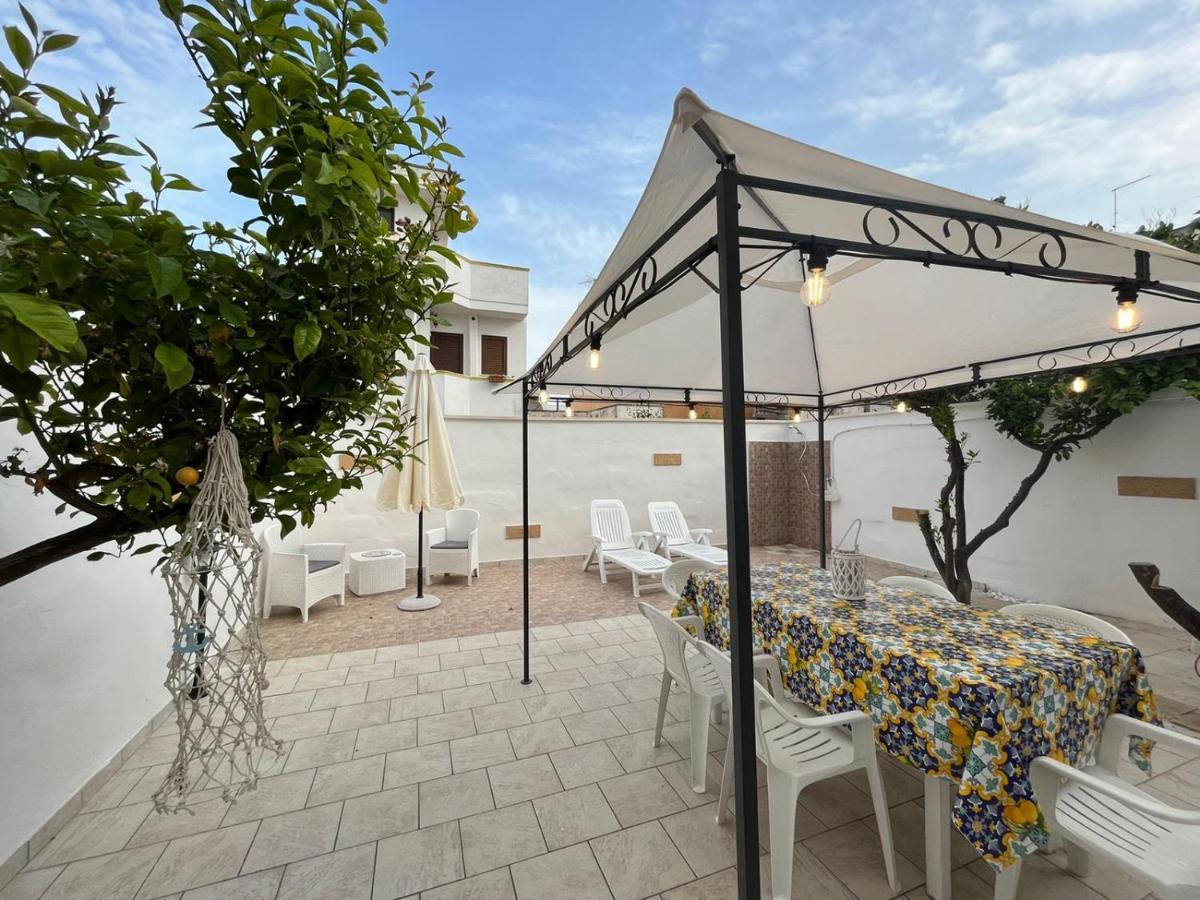Willa Casa Aurelia Santa Maria al Bagno Zewnętrze zdjęcie